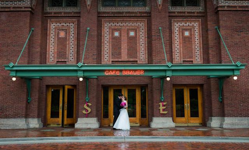 Pink Wedding at Chicago's Cafe Brauer_exterior