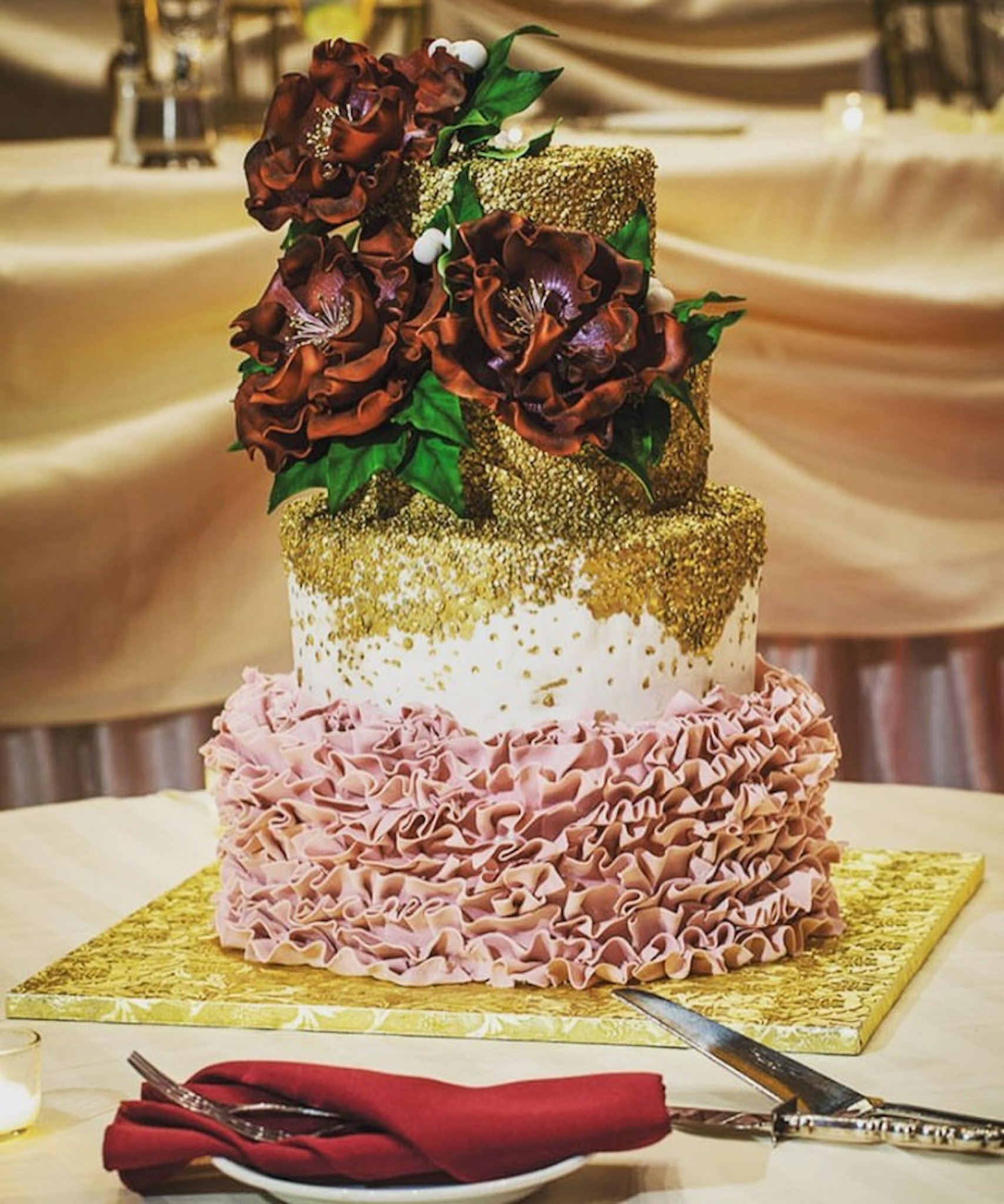 best event pros to follow on instagram Chicago - SUGAR HILLS BAKERY