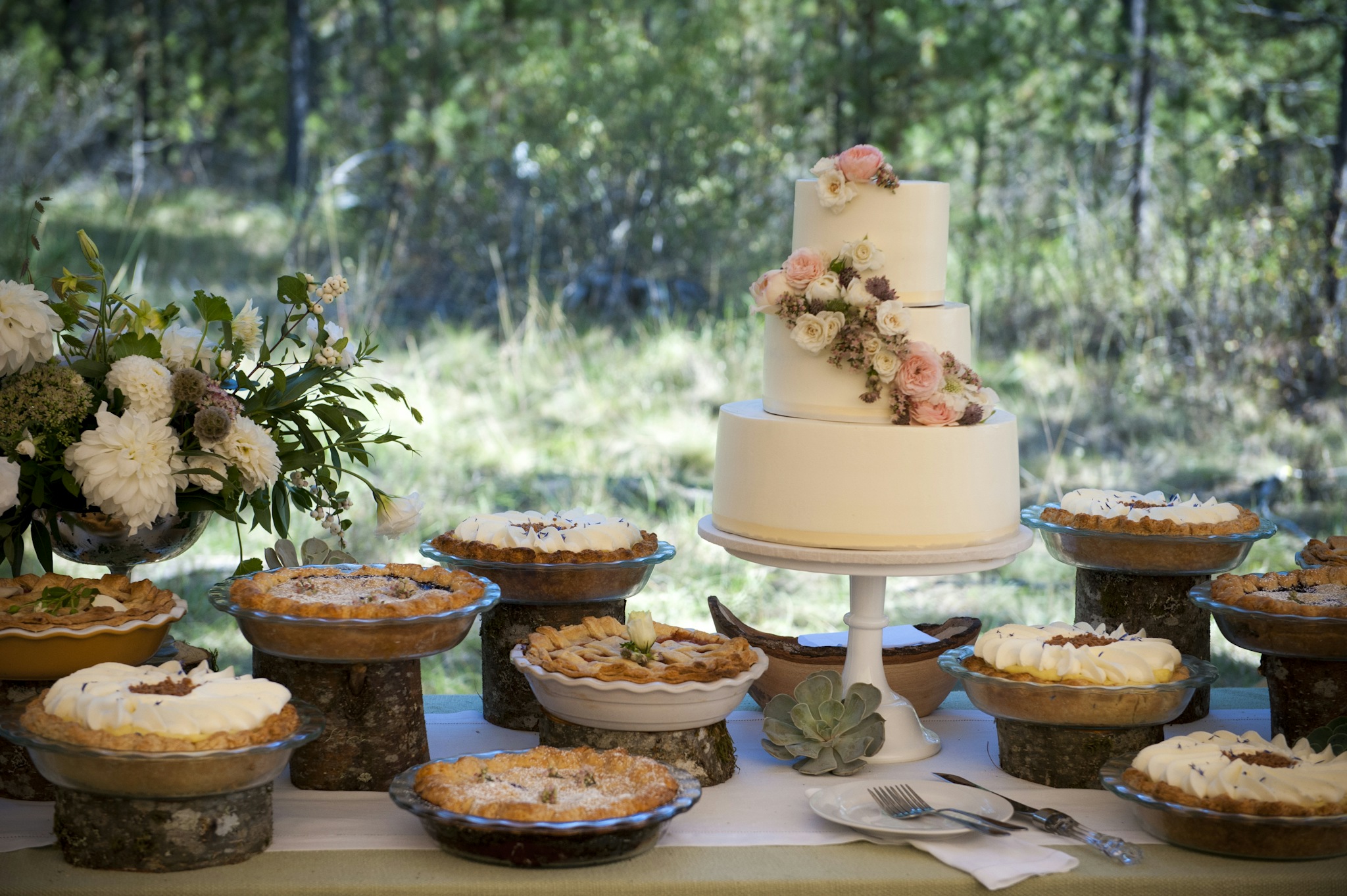 wedding cake pie