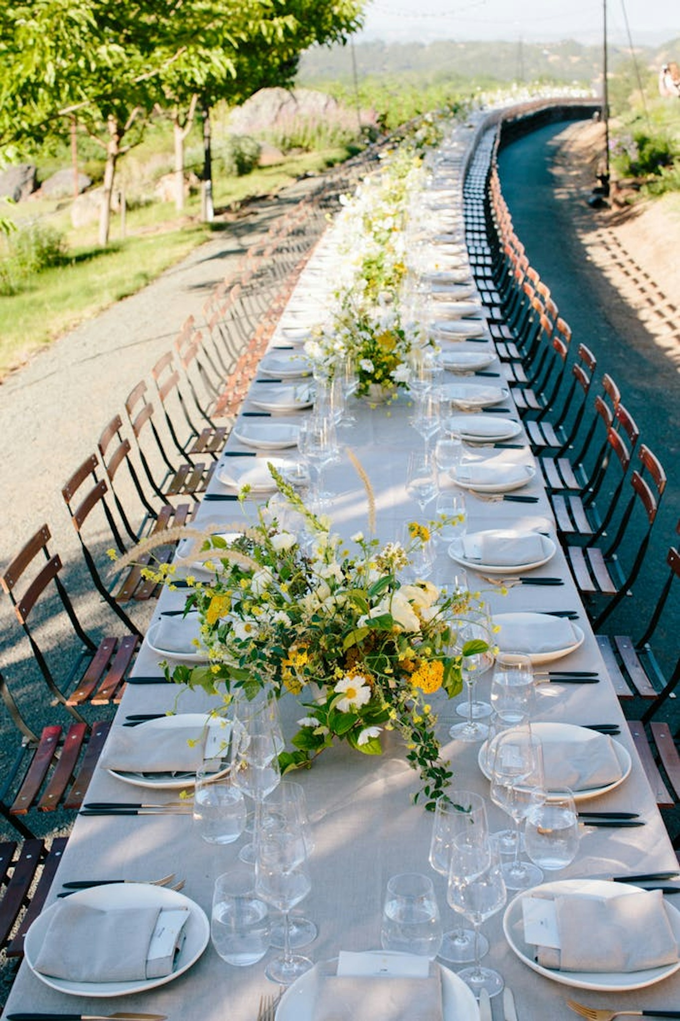 10 Party Wedding Table Ideas That Totally Transformed These Events Partyslate