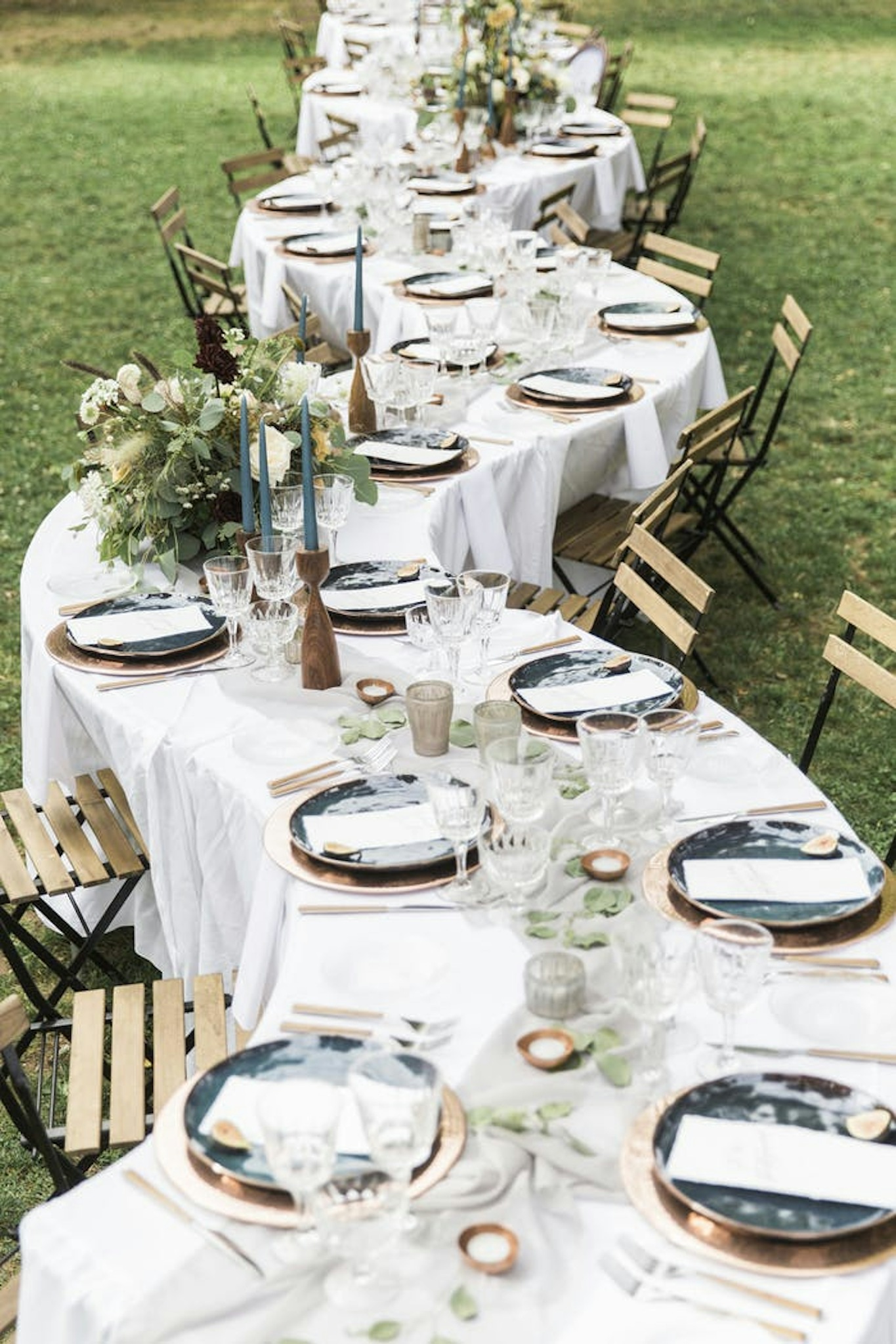 10 Party And Wedding Table Ideas That Totally Transformed These Events Partyslate