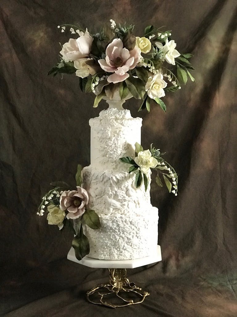 sugar magnolia wedding cake