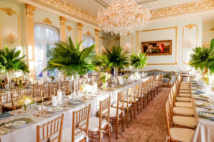 10 Tropical-Theme Party Ideas for a Celebration in Paradise - PartySlate