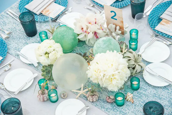 10 Tropical-Theme Party Ideas for a Celebration in Paradise - PartySlate