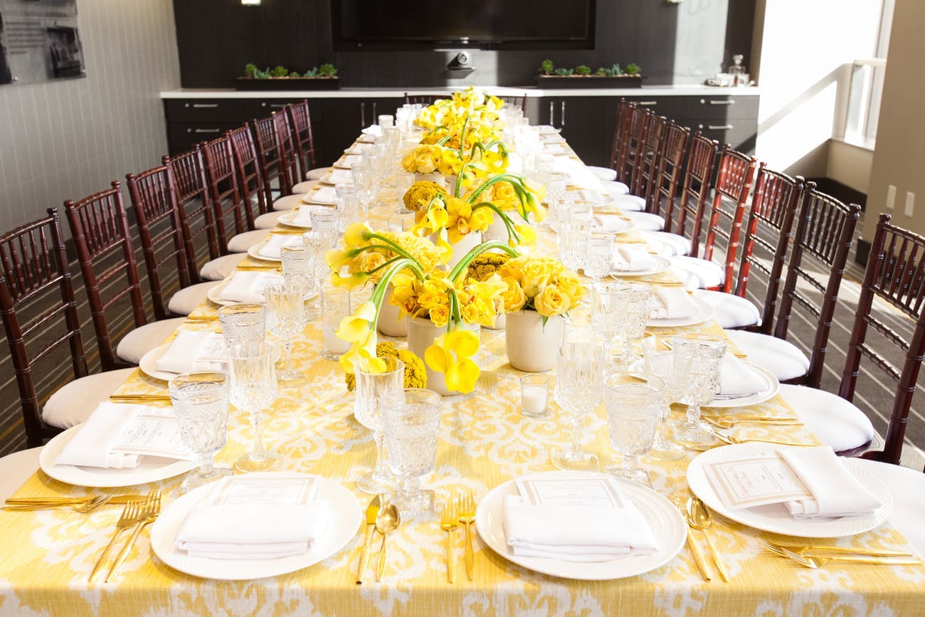 8 Corporate Dinner Party Ideas to Promote Your Brand [Photos] PartySlate
