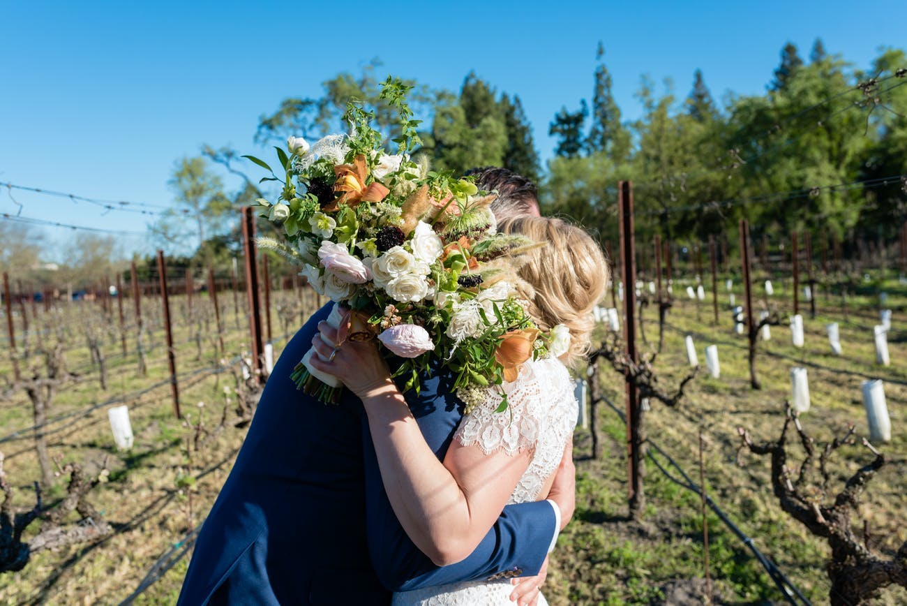 Vineyard wedding bouquet | PartySlate