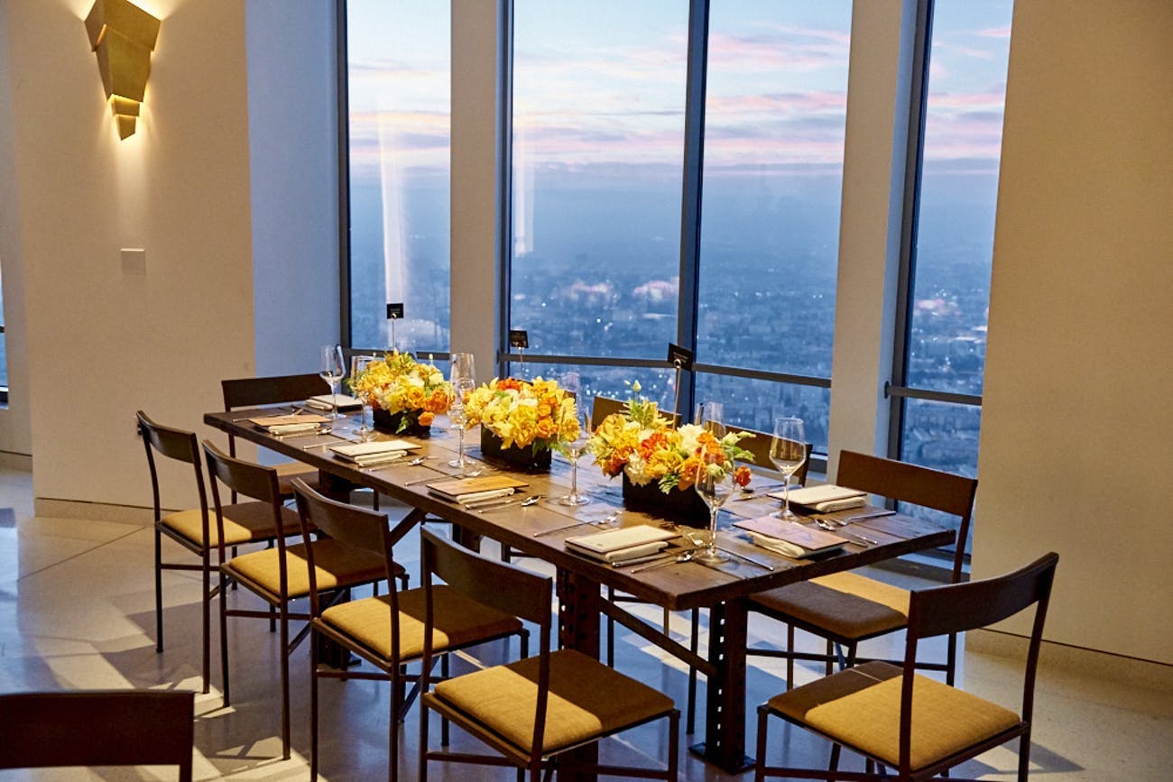 Corporate dinner party at OUE Skyspace LA