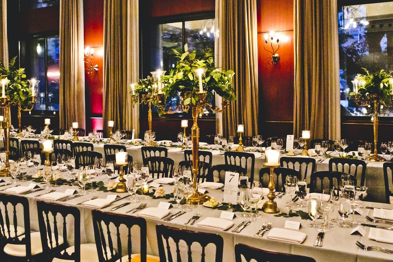 Stunning Gold Table Decorations for Your Perfect Wedding