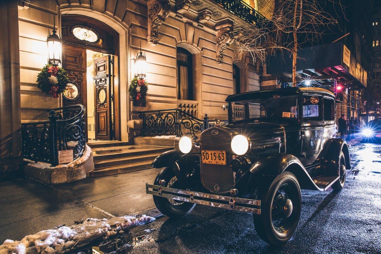 Fun Vintage Car Gives an Old-Timey Parisian Feel