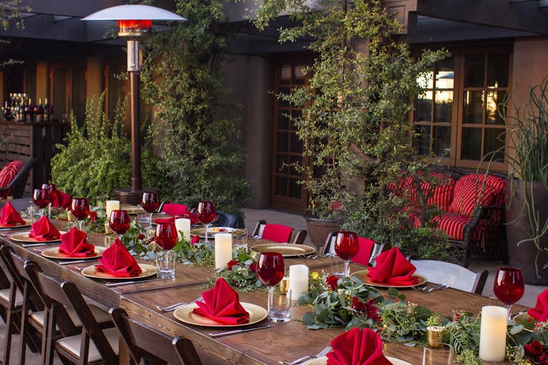 17 Small Backyard Weddings That Prove Home is Where the