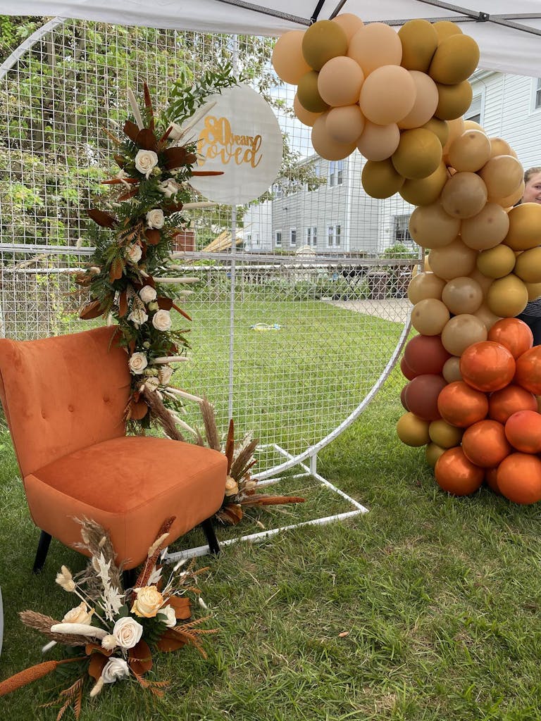 Autumn theme arch balloon installation | PartySlate