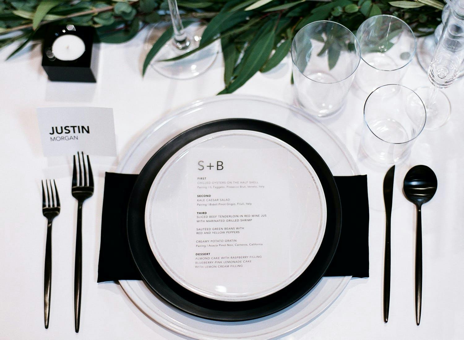 Modern Black and White Wedding Tablescape | PartySlate