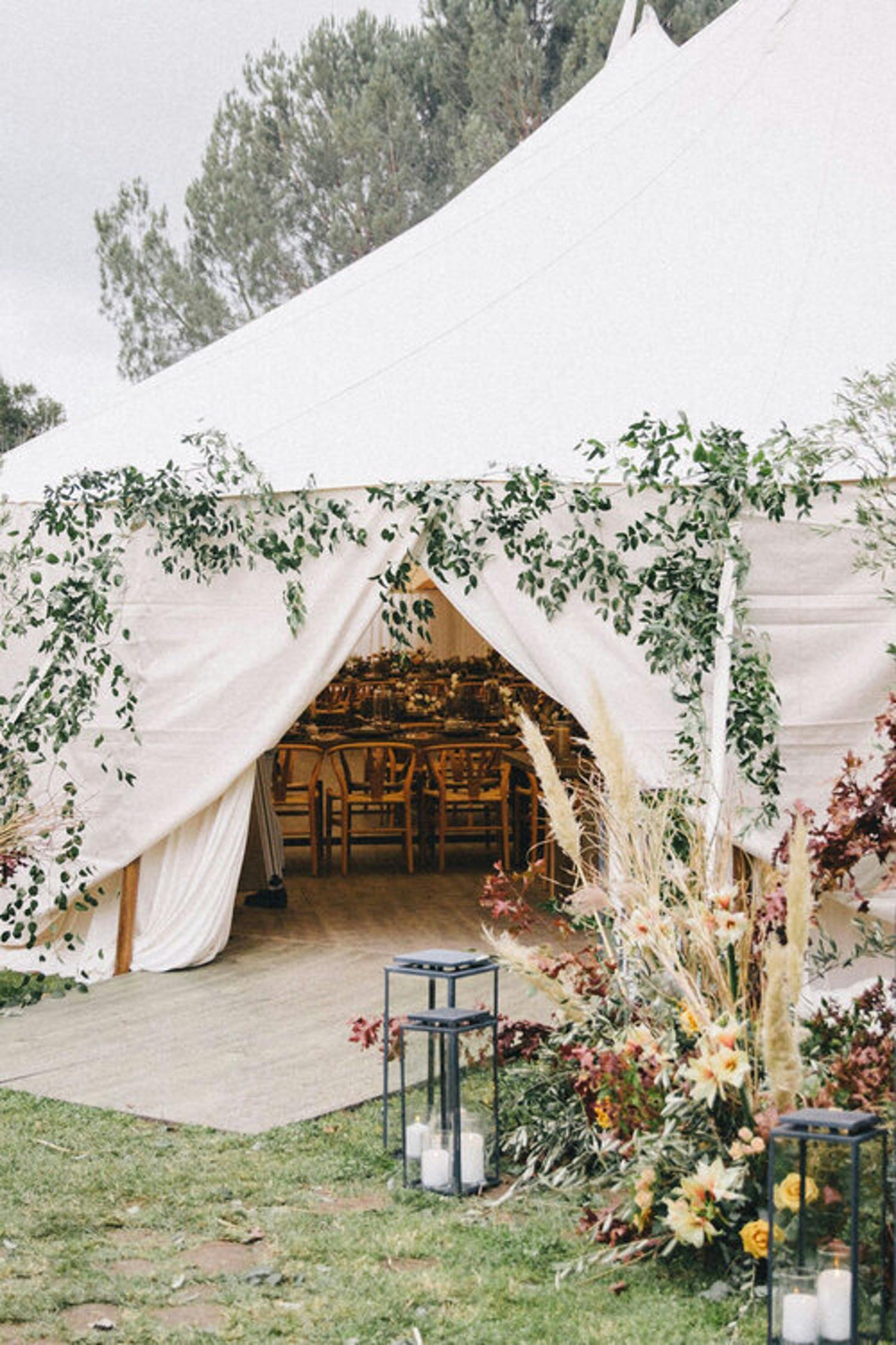 LOS OLIVOS BOHO GLAM WEDDING PLANNED BY STERLING SOCIAL EVENTS & EXPERIENCES | PARTYSLATE