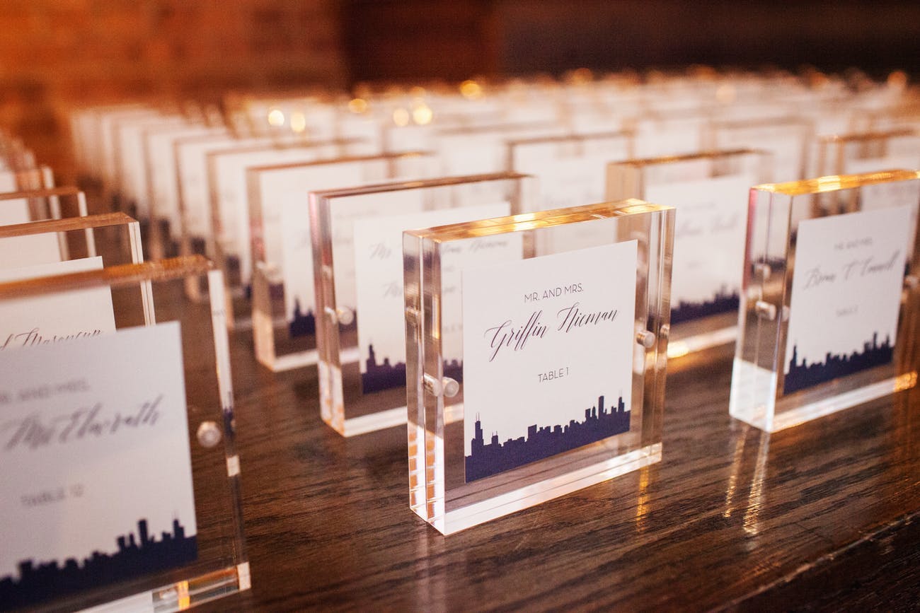 Clear seating cards with custom stickers | PartySlate