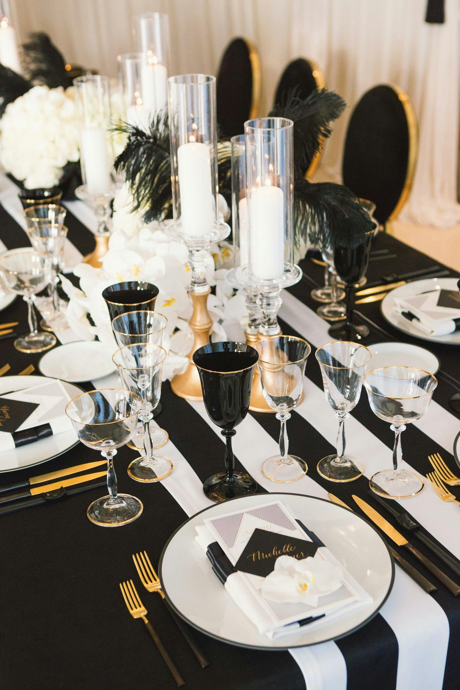 Great Gatsby-Themed Wedding Tablescape With Black, White, and Gold Décor | PartySlate