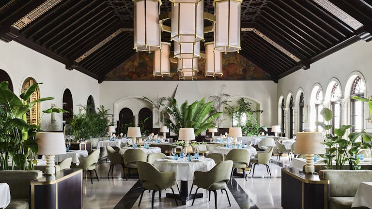 Dining area at Miami beach wedding venue | PartySlate
