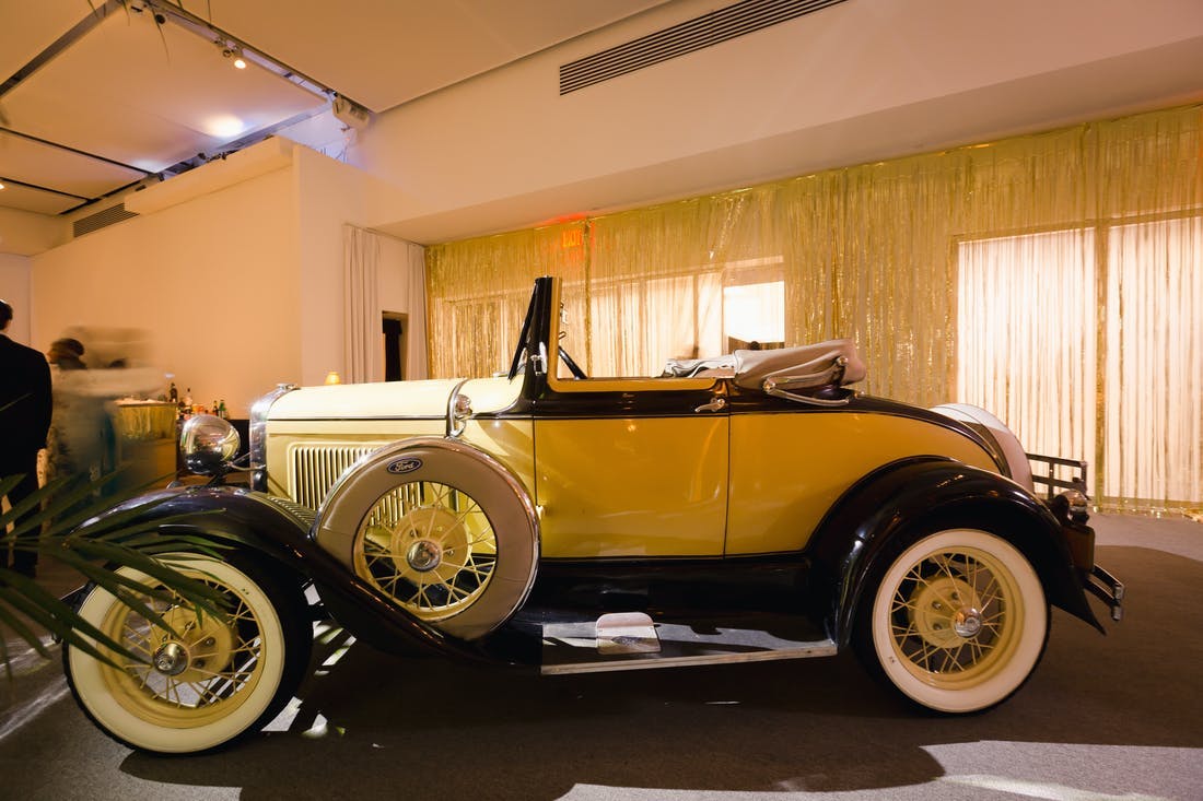 A Great Gatsby Party With a Stunning, Retro, Yellow Car | PartySlate