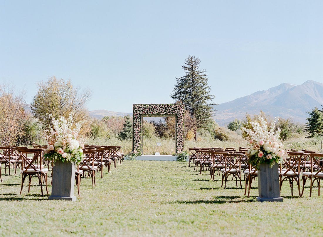 Outdoor Wedding With Mountain Backdrop | PartySlate