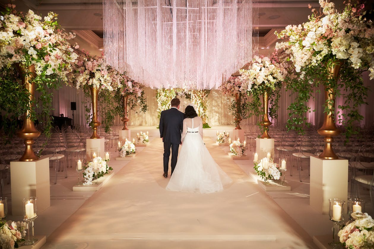 Enchanted Gold Wedding at Four Seasons Hotel Chicago | PartySlate
