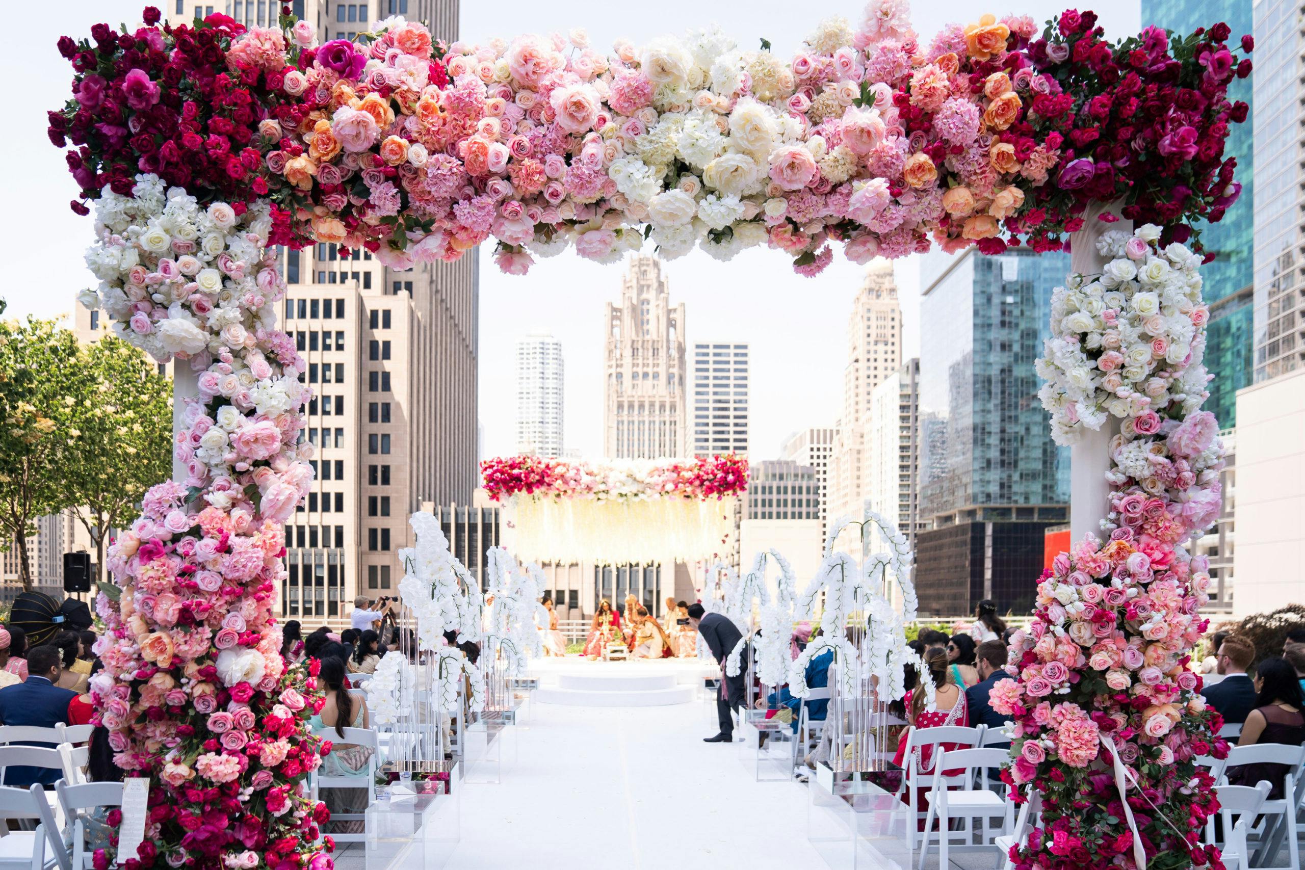 Breathtaking Rooftop Wedding at Loews Hotel in Chicago, Illinois