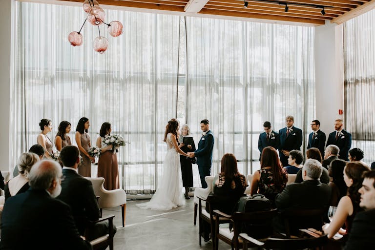 Minimalist wedding at Catalyst Restaurant in Boston | PartySlate