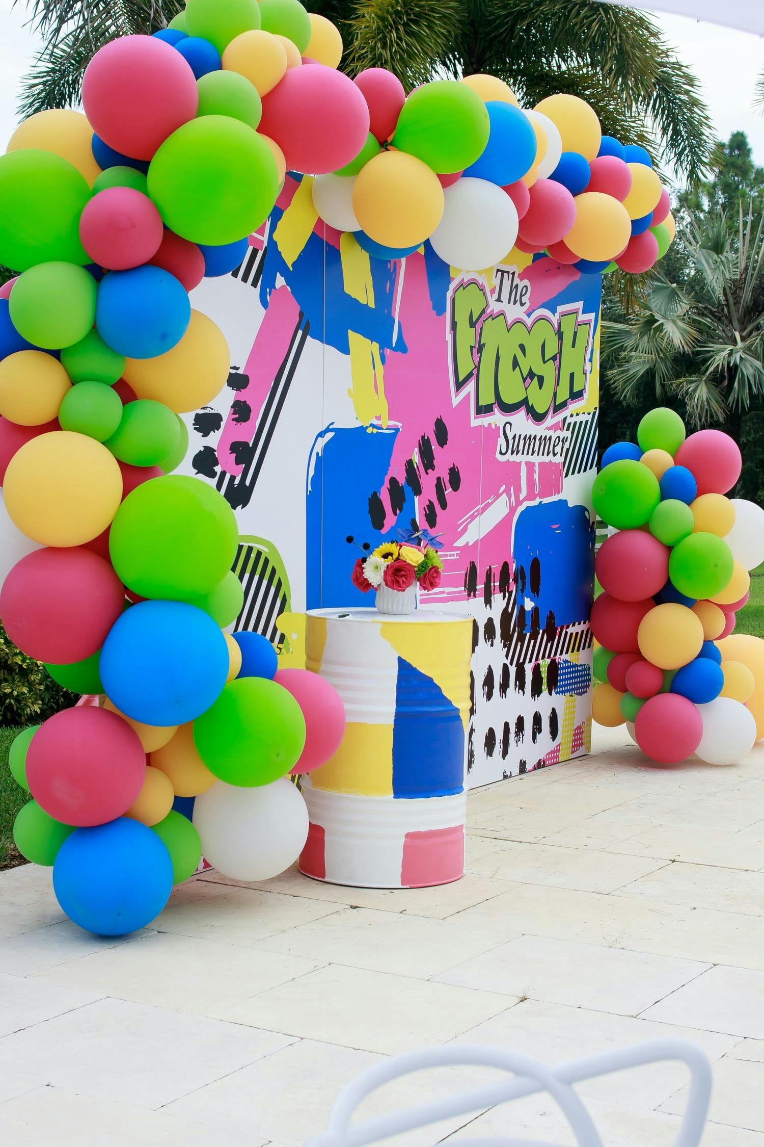 90s theme birthday colorful balloon backdrop | PartySlate