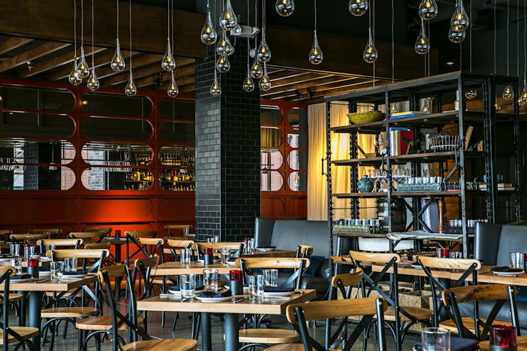 Cooks & Soldiers restaurant in atlanta with industrial style décor | PartySlate