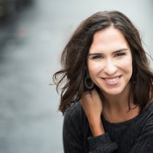 Erin Davies, Founder of Erin Davies: The Wedding Kickstarter | PartySlate