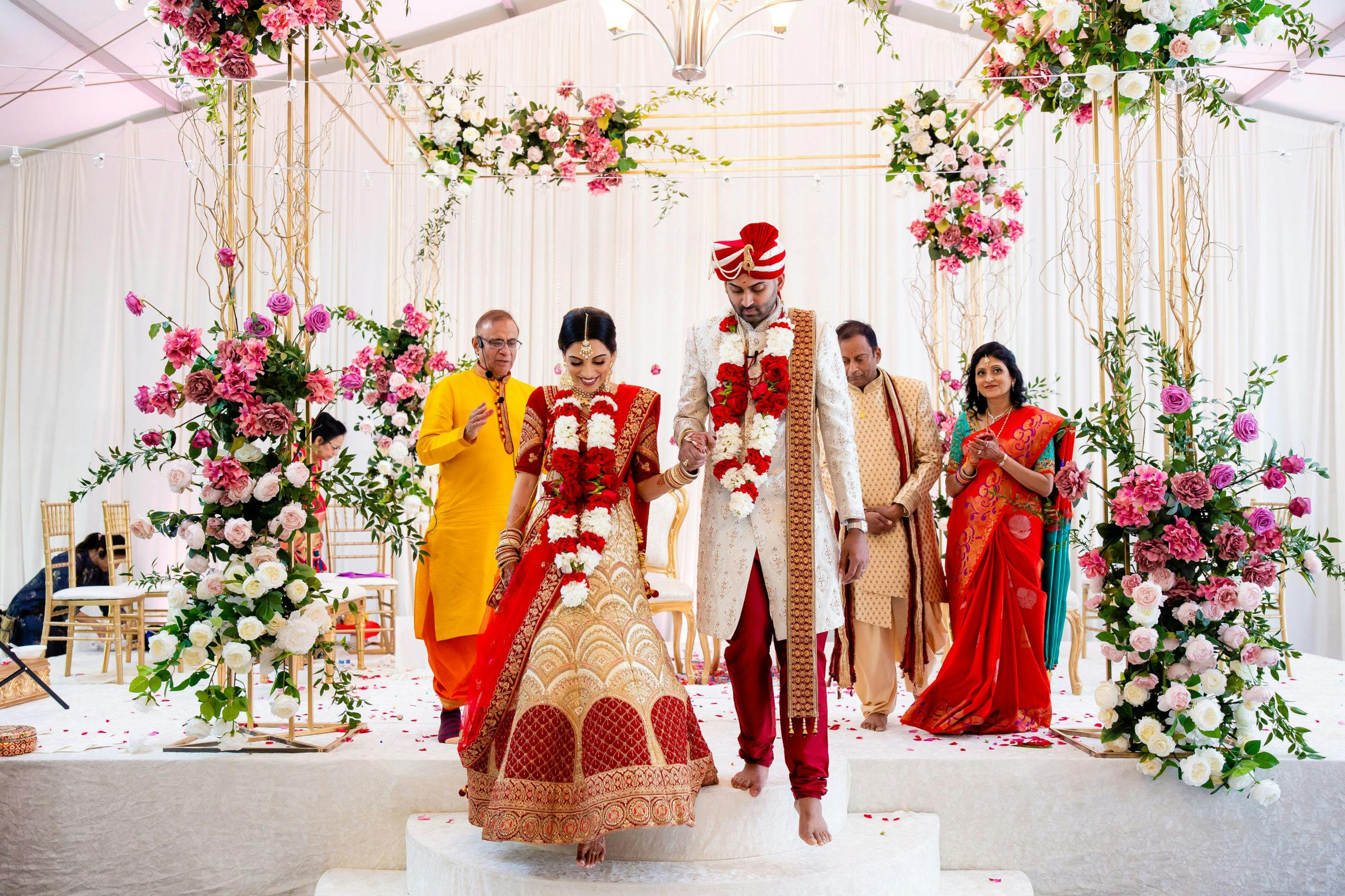Hindu wedding decorations — design, india - Stock Photo | #205553220