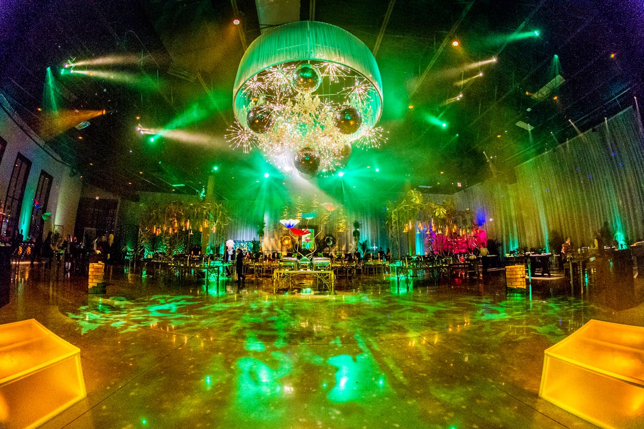 Green + Gold Corporate Holiday Party in Chicago | PartySlate