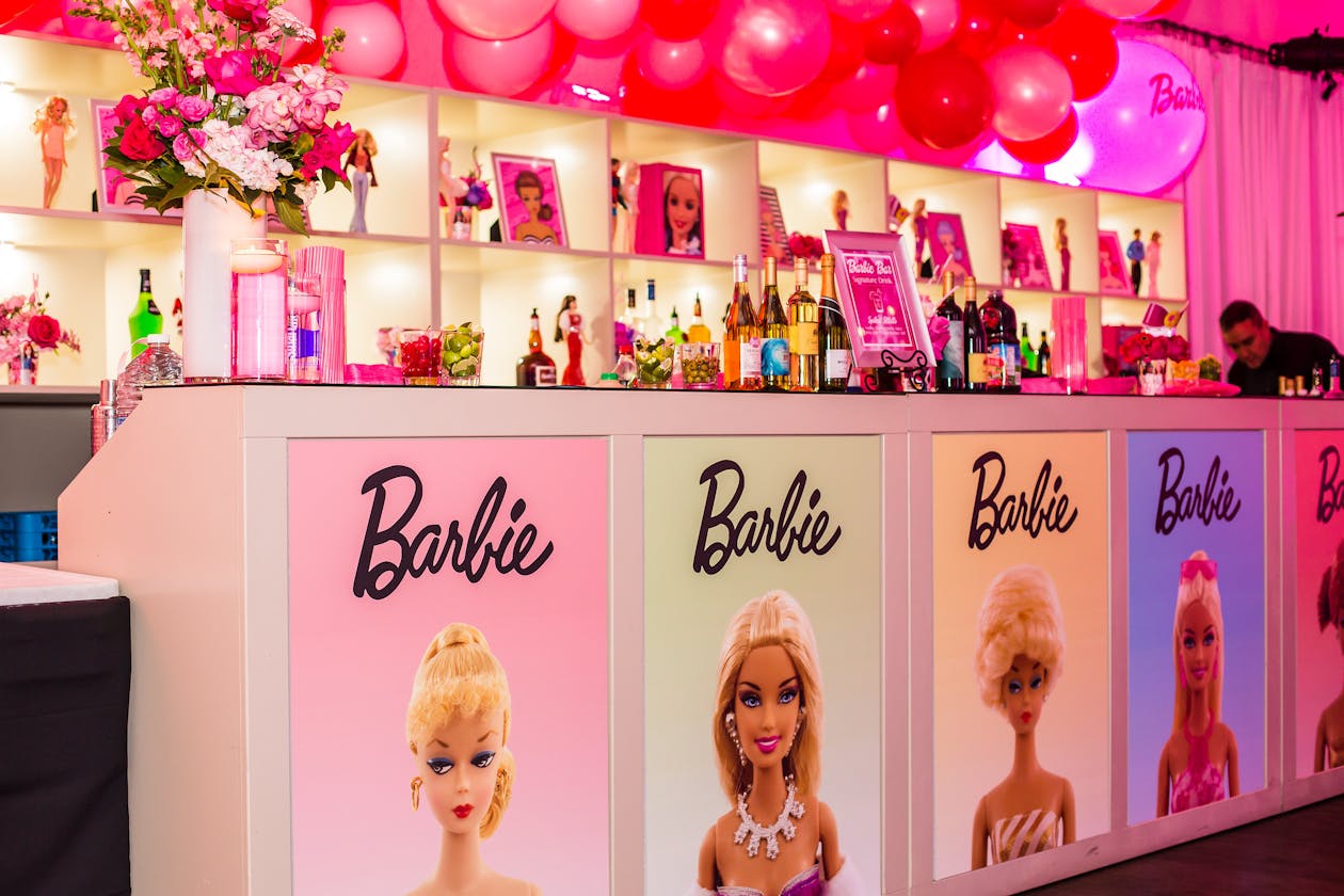 Barbie, Barbie party decorations, Girls barbie birthday party, Barbie  theme party