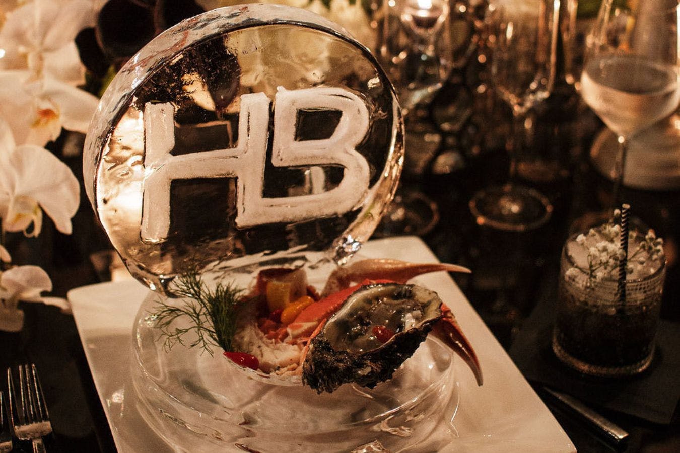 Personalized seafood tower as a 2023 wedding trend | PartySlate