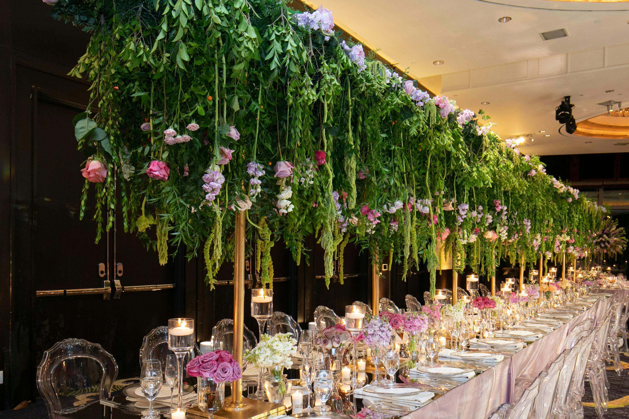 Ombre Oasis tall leaf fringe centerpiece | PartySlate