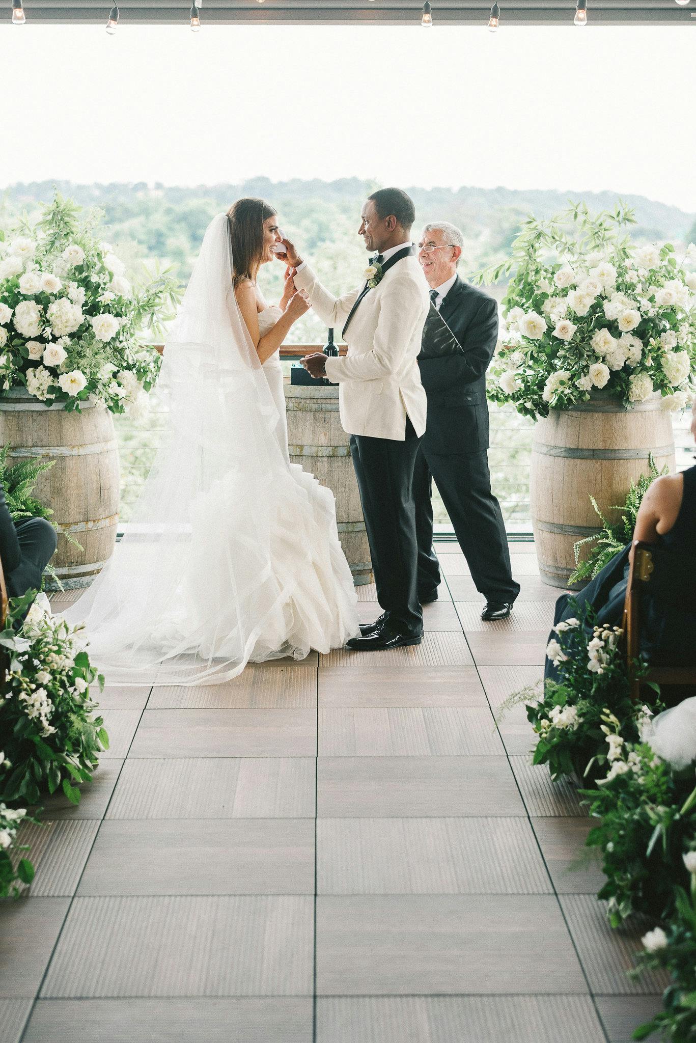 Chic Urban wedding at District Winery | PartySlate