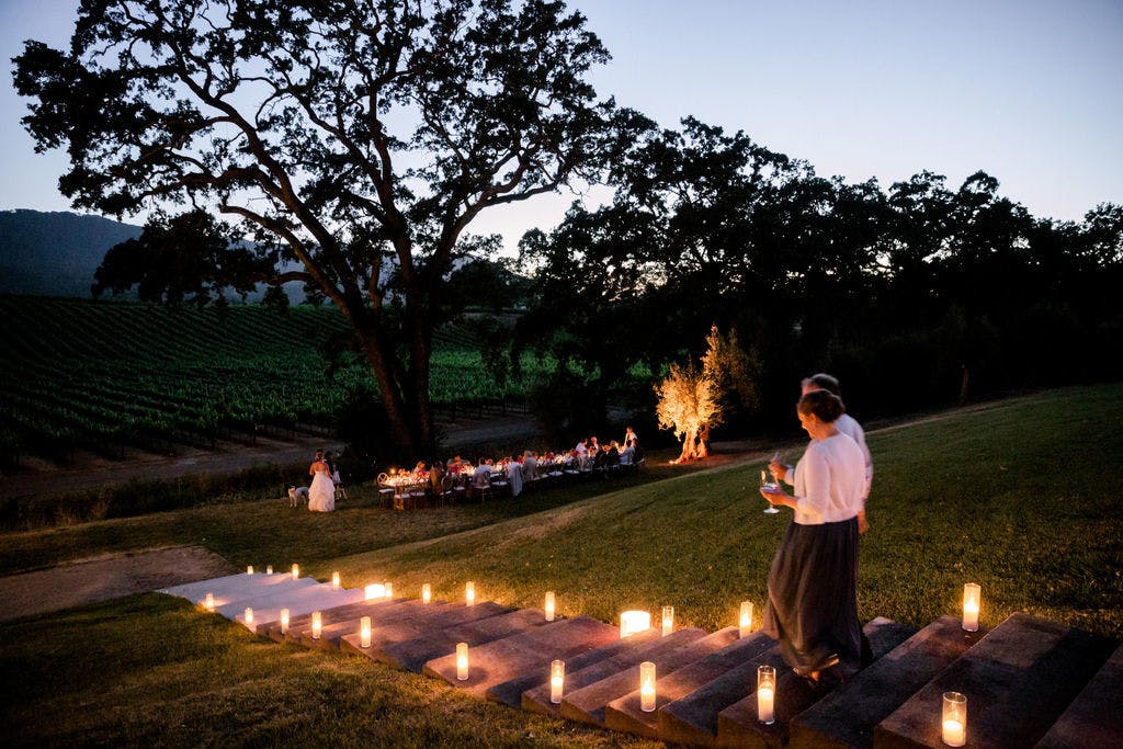 Colorful Wedding at B.R. Cohn Winery in Glen Ellen, California | PartySlate