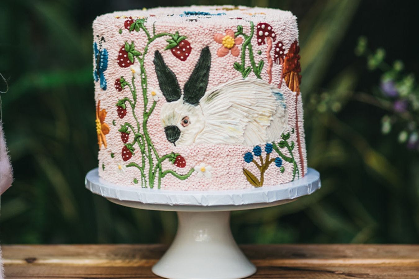 embroidery cake party trend