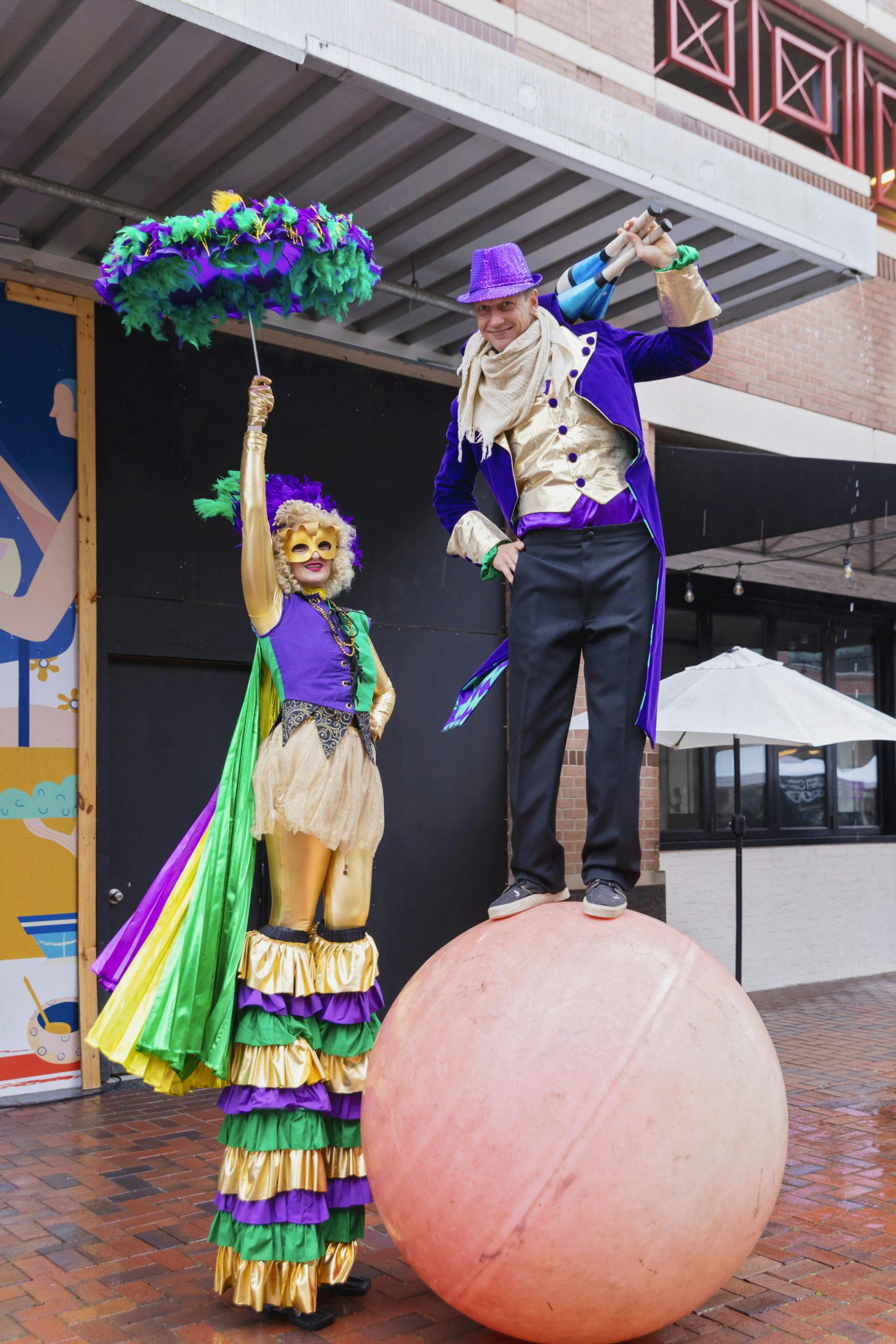 16 Steps for Hosting an Epic Mardi Gras Themed Party PartySlate