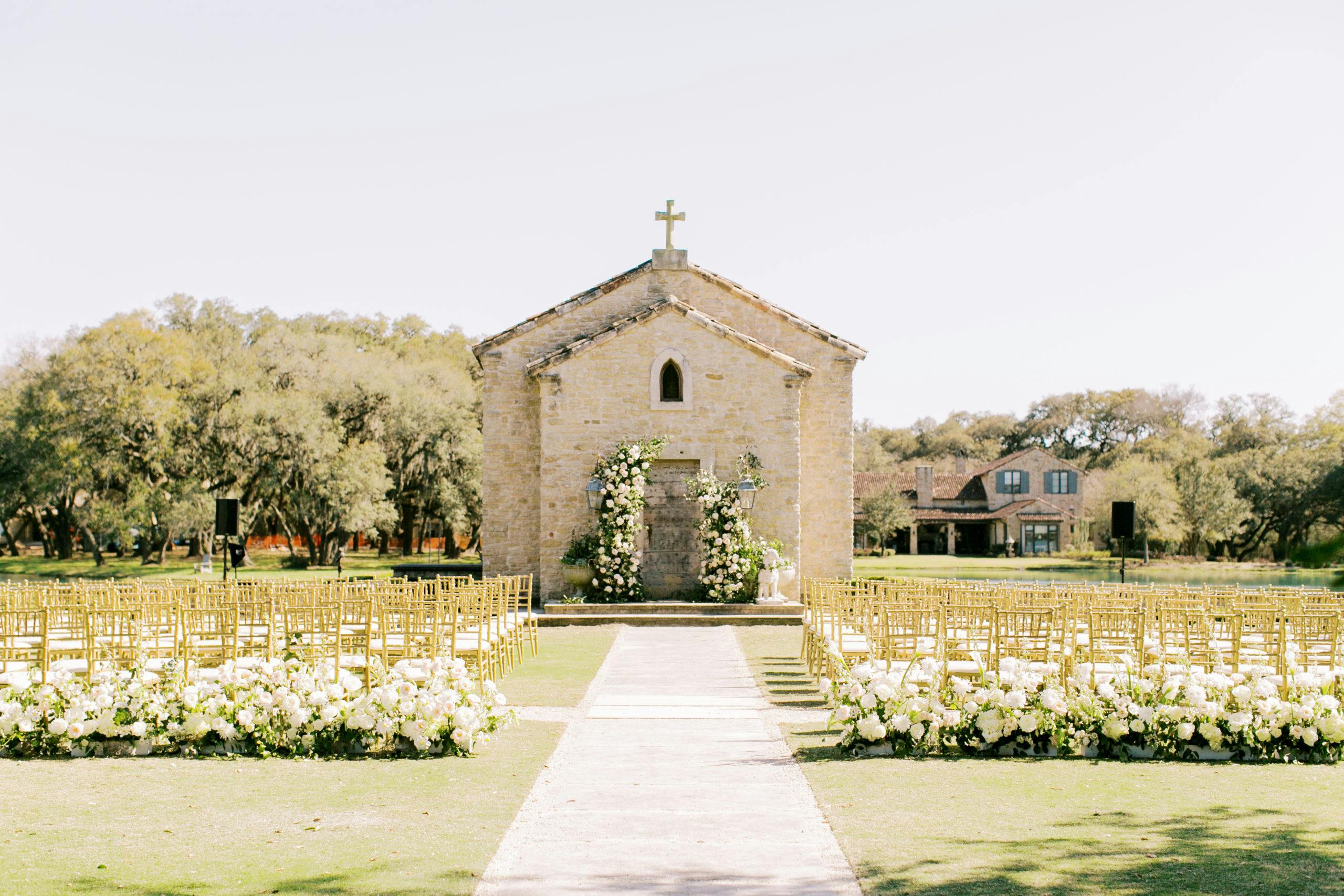 Timeless Wedding at Houston Oaks Golf Club in Houston, Texas