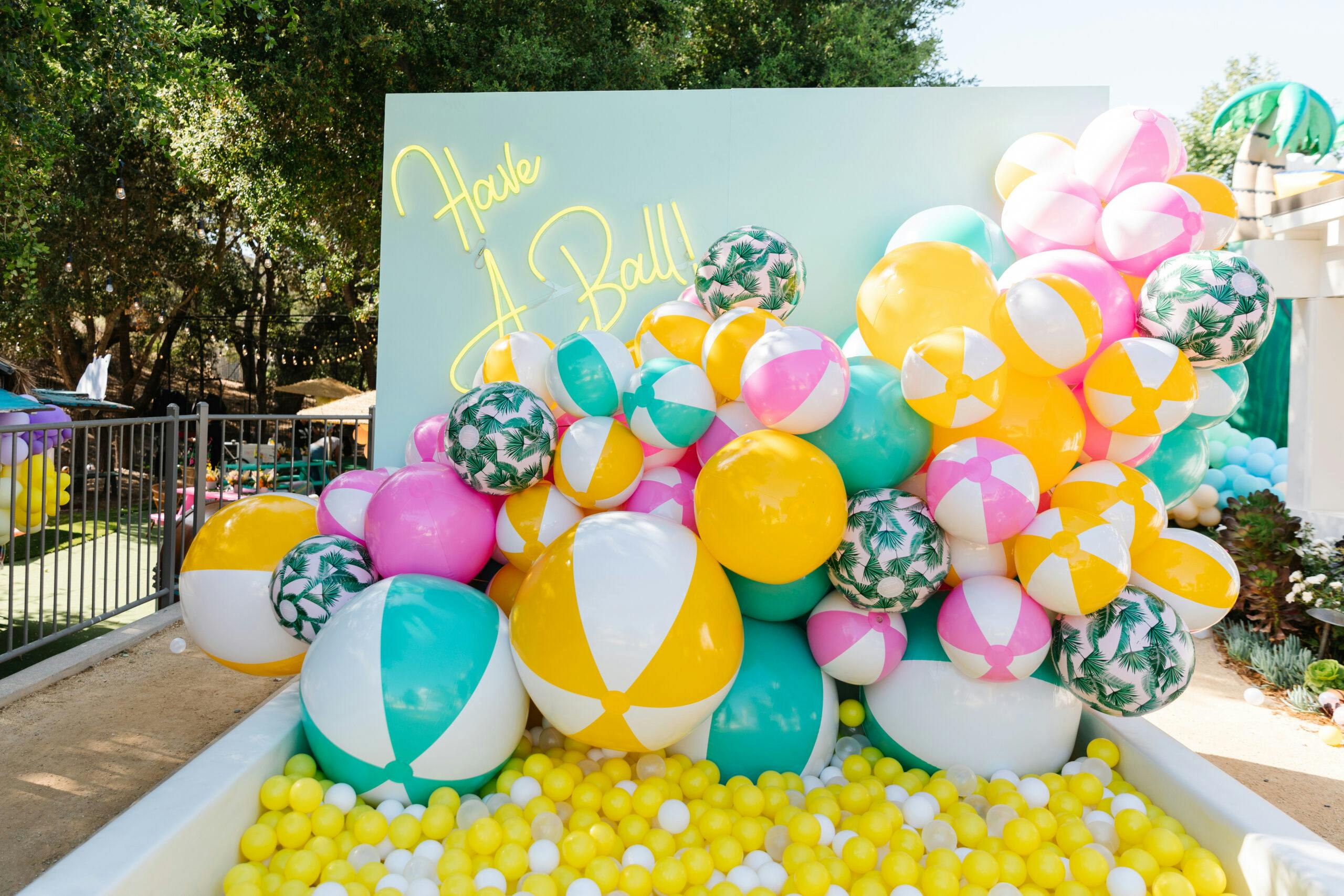 13 Company Summer Party Ideas for Connection & Collaboration - PartySlate