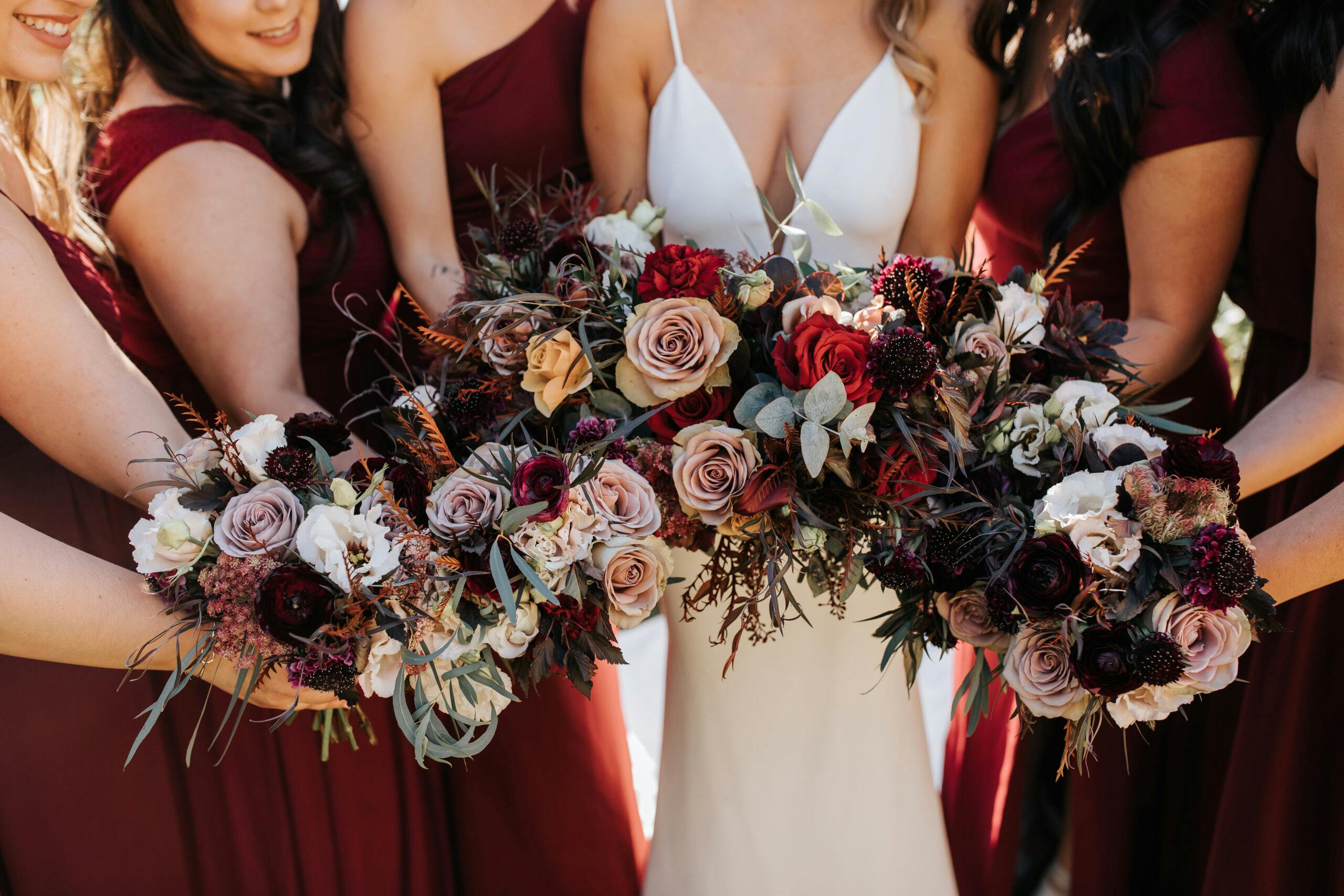 Color Combinations You'll “Fall in Love” With for a Fall Wedding