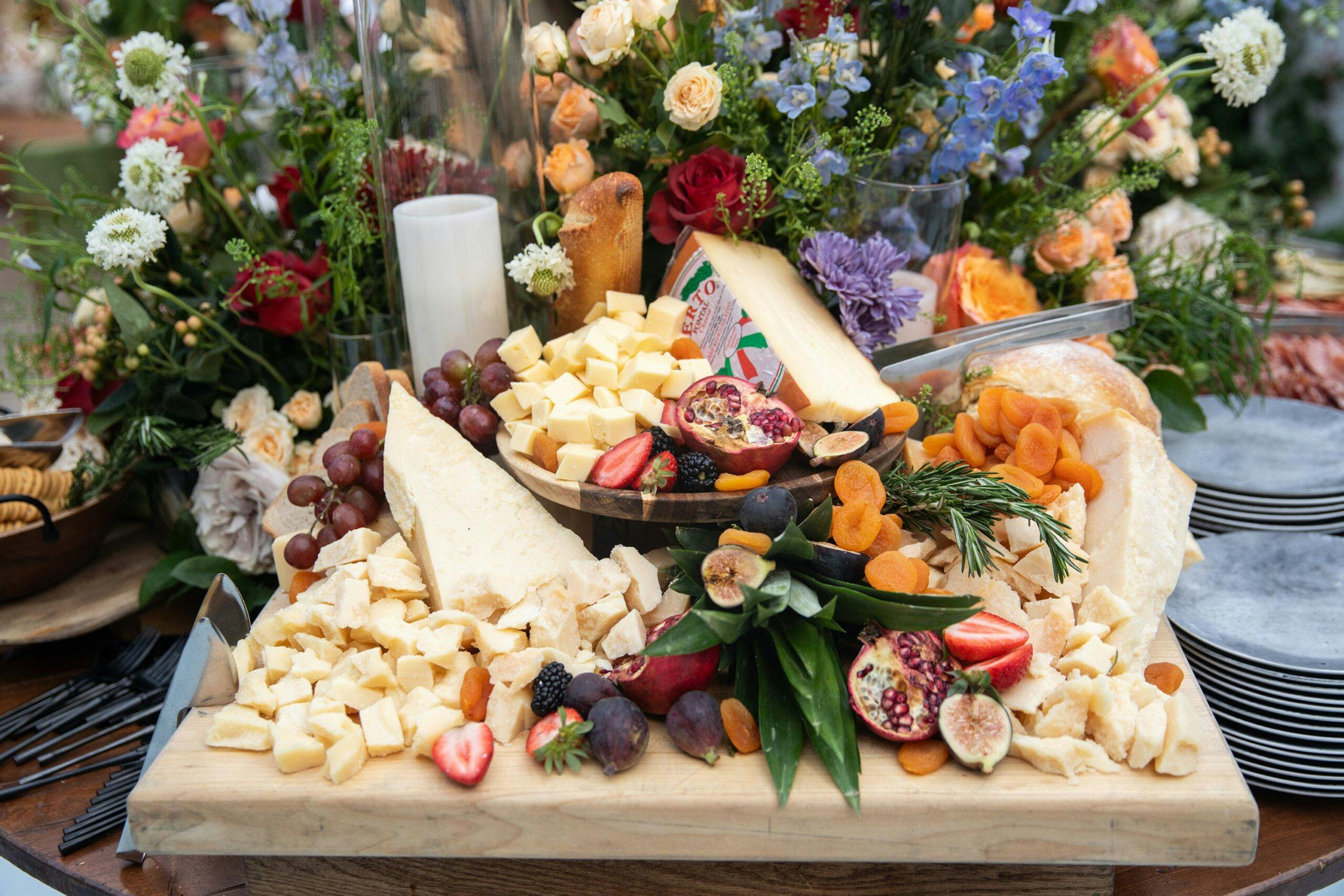 12 LATE-NIGHT PARTY SNACKS YOUR GUESTS WILL LOVE — Thierry Isambert  Culinary & Event Design