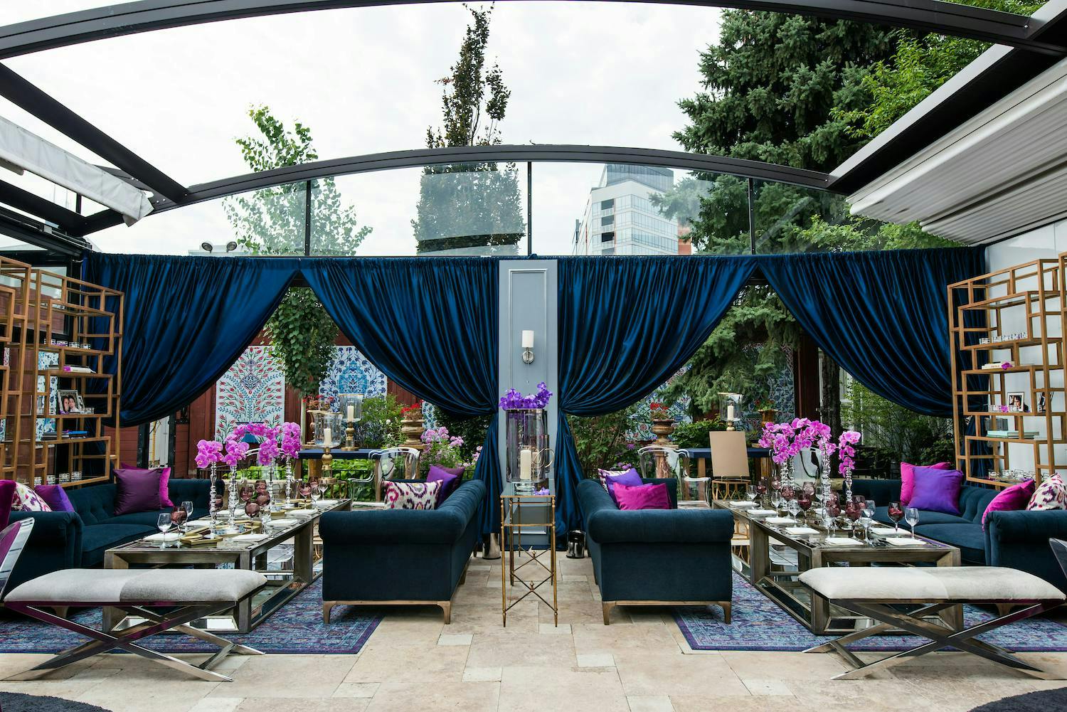 Vibrant Brunch Wedding in jewel tones