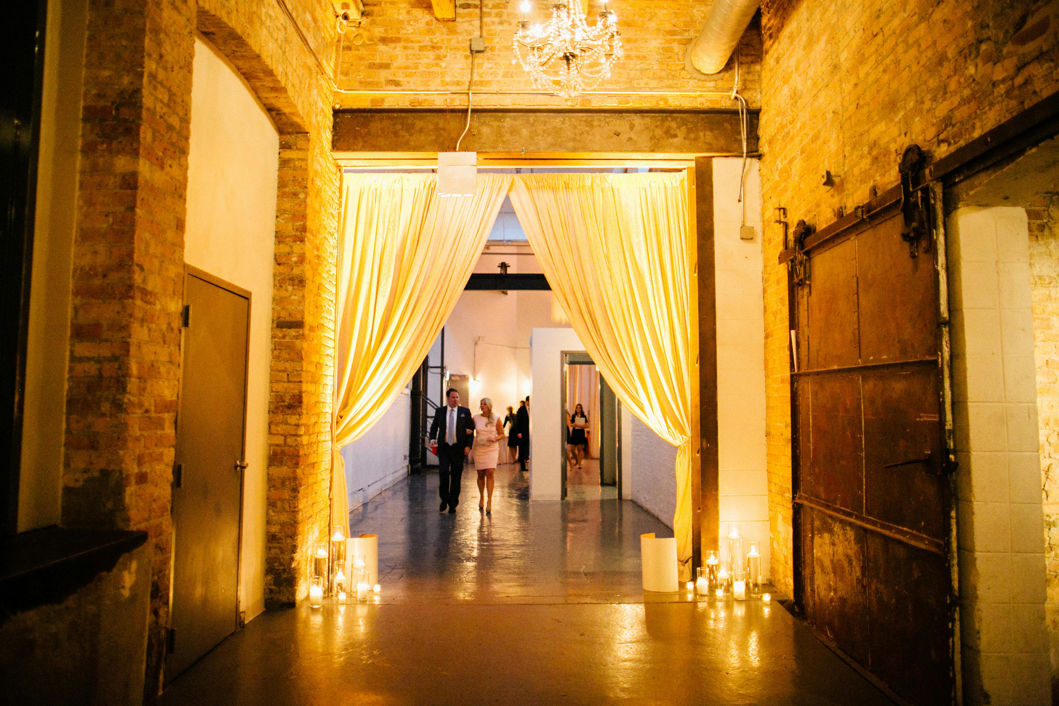 12 Chic Chicago West Loop Wedding Venues Partyslate