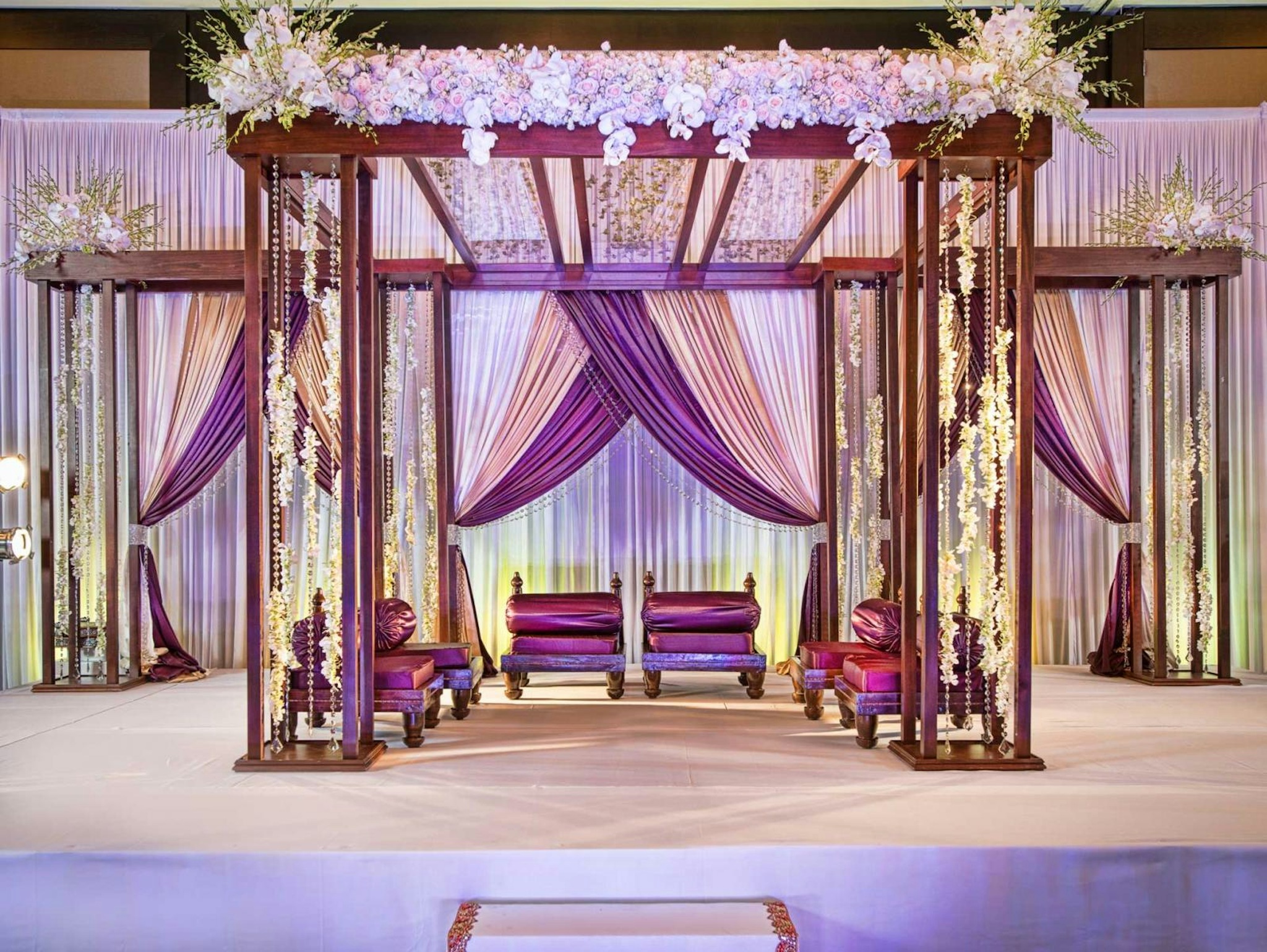 8 Stunning South Asian Weddings PartySlate