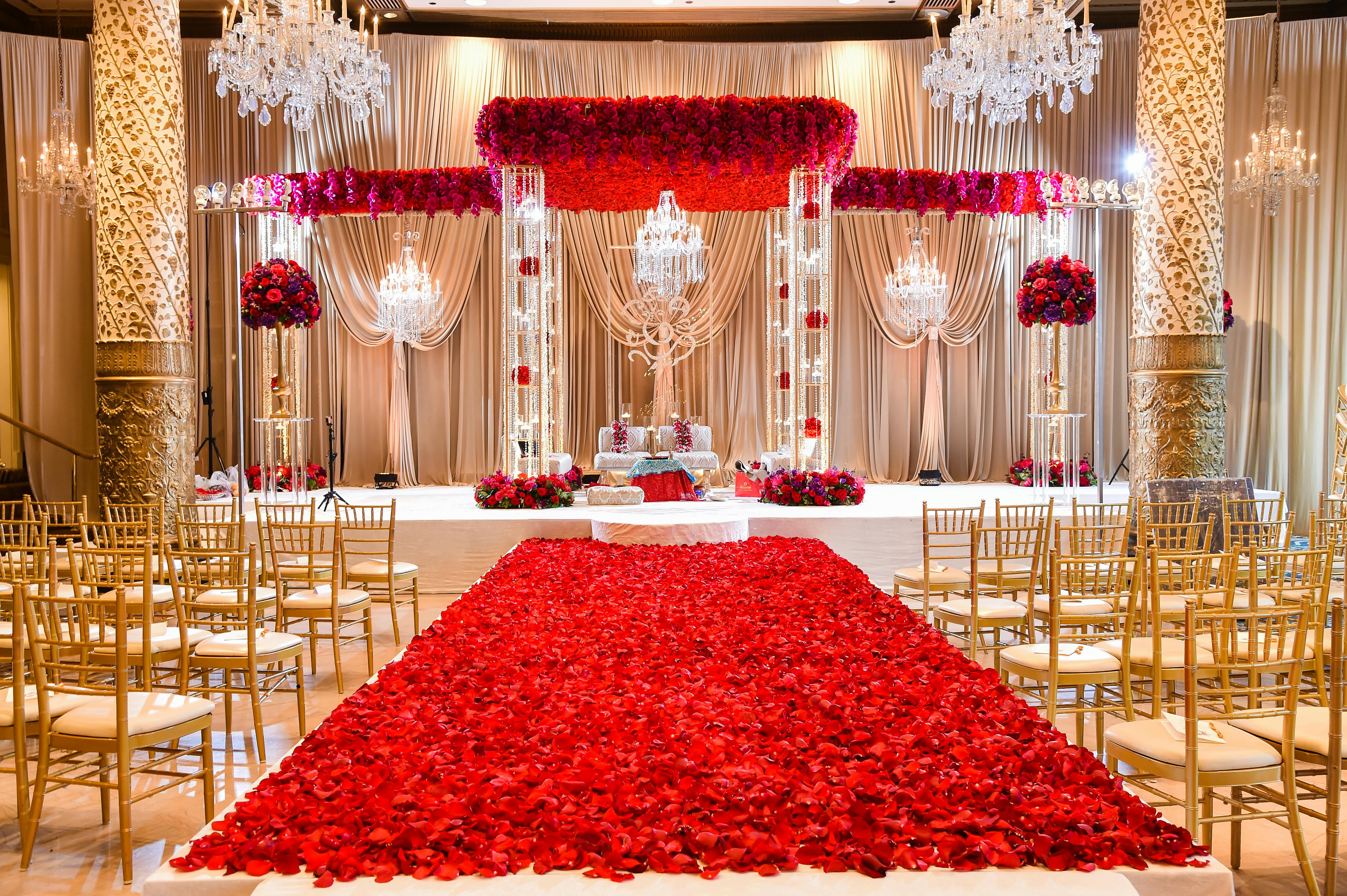 26 Gorgeous Indian Wedding Mandap Ideas Partyslate